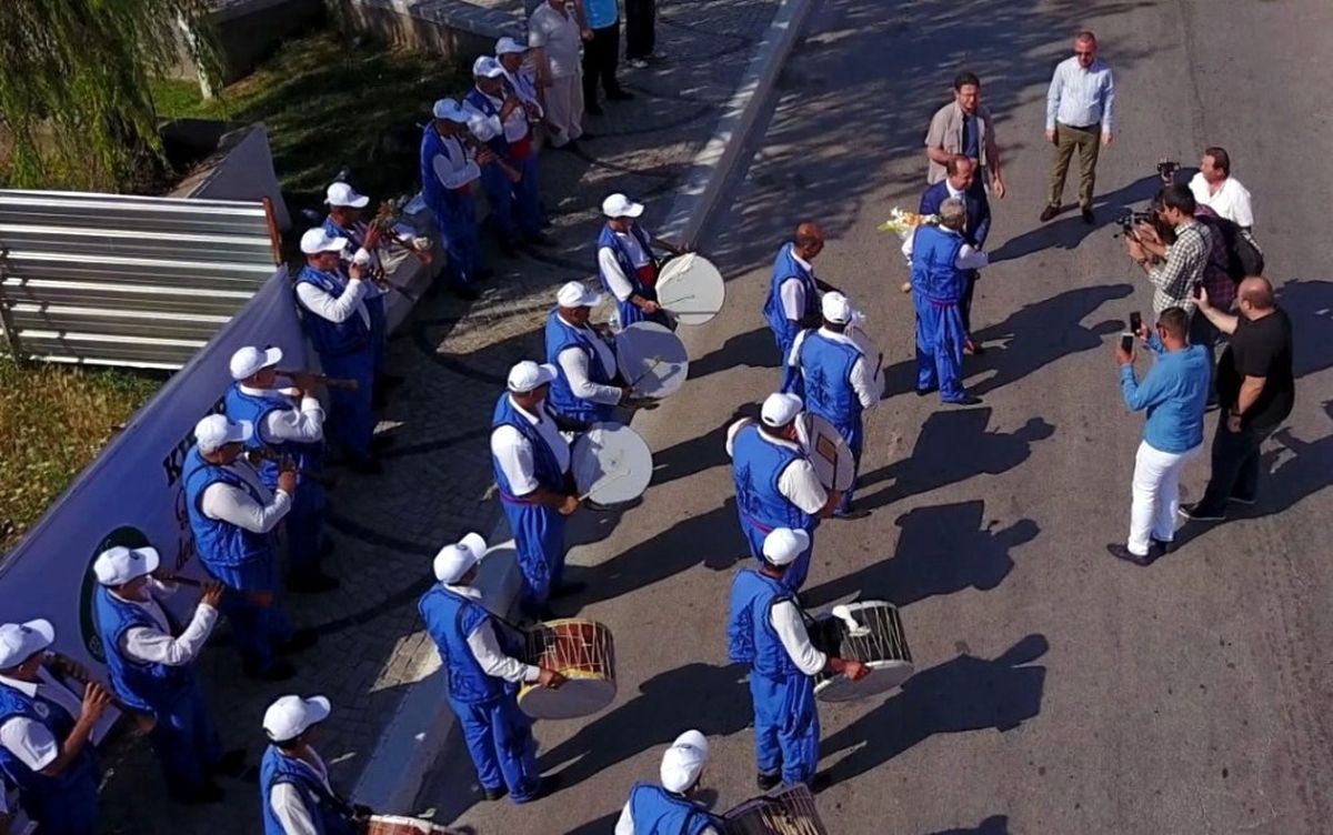 Davul Zurna Ekibi, Gürkan\'ı Karşıladı
