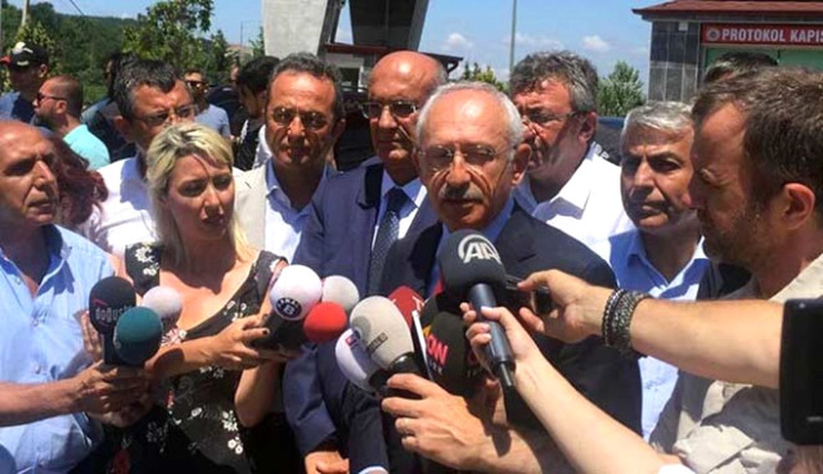 Dha İstanbul - (Aktüel Görüntüyle) - Kılıçdaroğlu : Adaletin Bir Gün Tecelli Edeceğine İnanıyoruz
