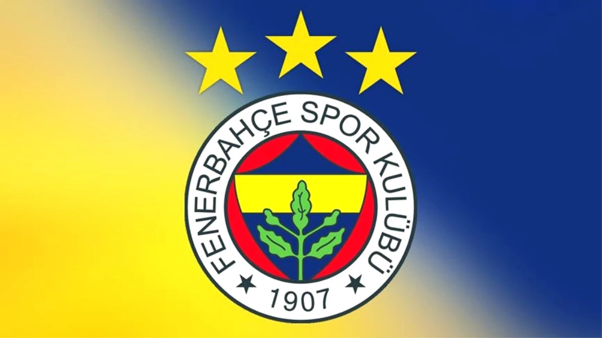 Fenerbahçe\'de 2 Oyuncuya Şok