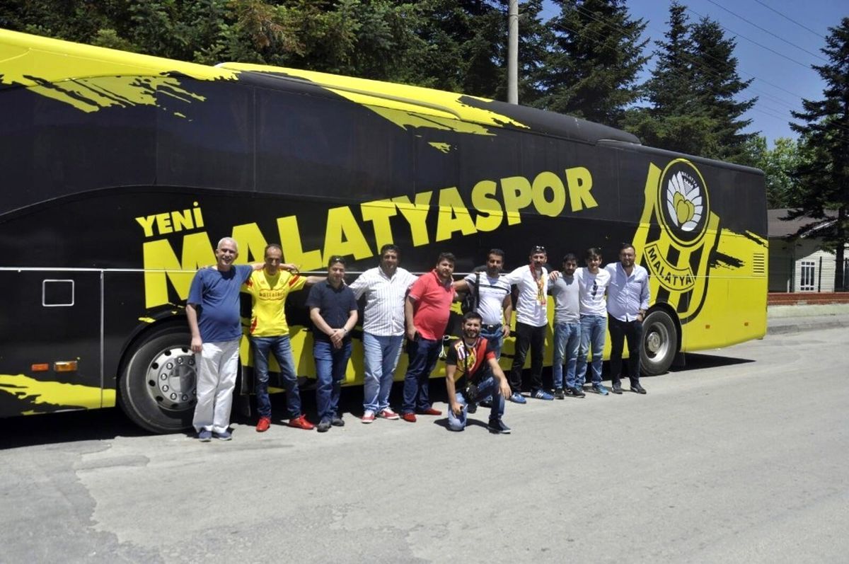 Gençlik 44 Taraftarlar Derneği\'nden Malatyaspor\'a Ziyaret