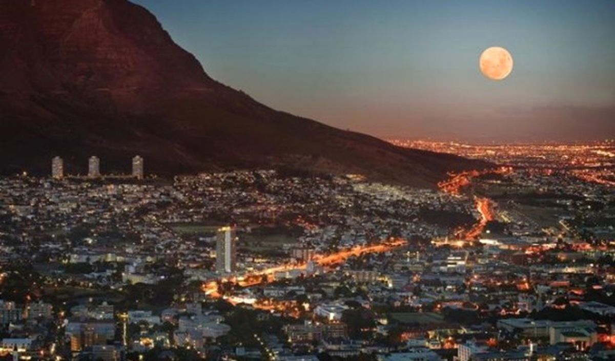 Güney Afrika\'da Savcılık Binası Soyuldu