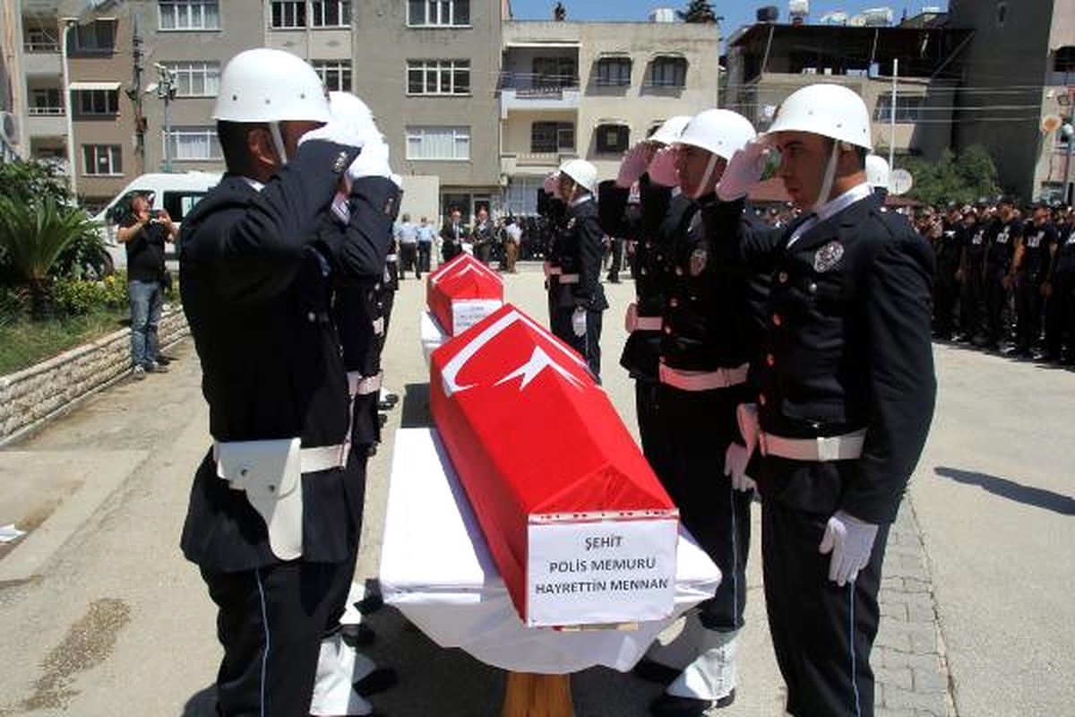 Hatay Şehitleri Gözyaşlarıyla Uğurlandı