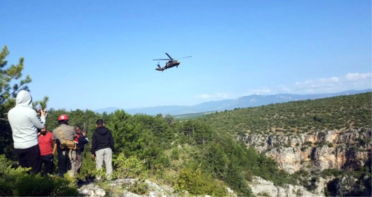 Kanyonda Mahsur Kalan Dağcılar 30 Kişilik Ekip Tarafından Kurtarıldı