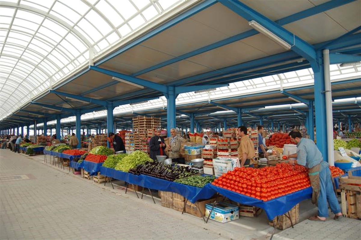 Kavak Kapalı Sebze Pazarı Hizmete Açıldı