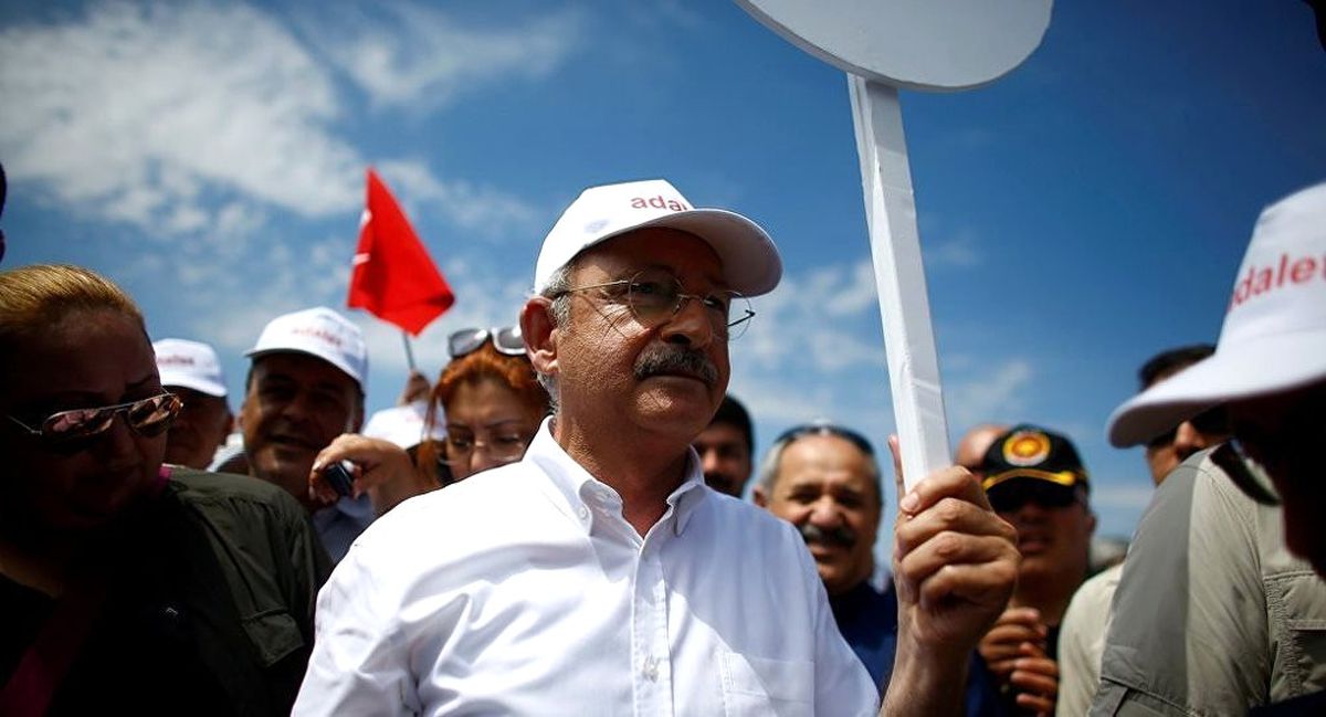 Kılıçdaroğlu, Enis Berberoğlu\'nu Ziyaret Ediyor