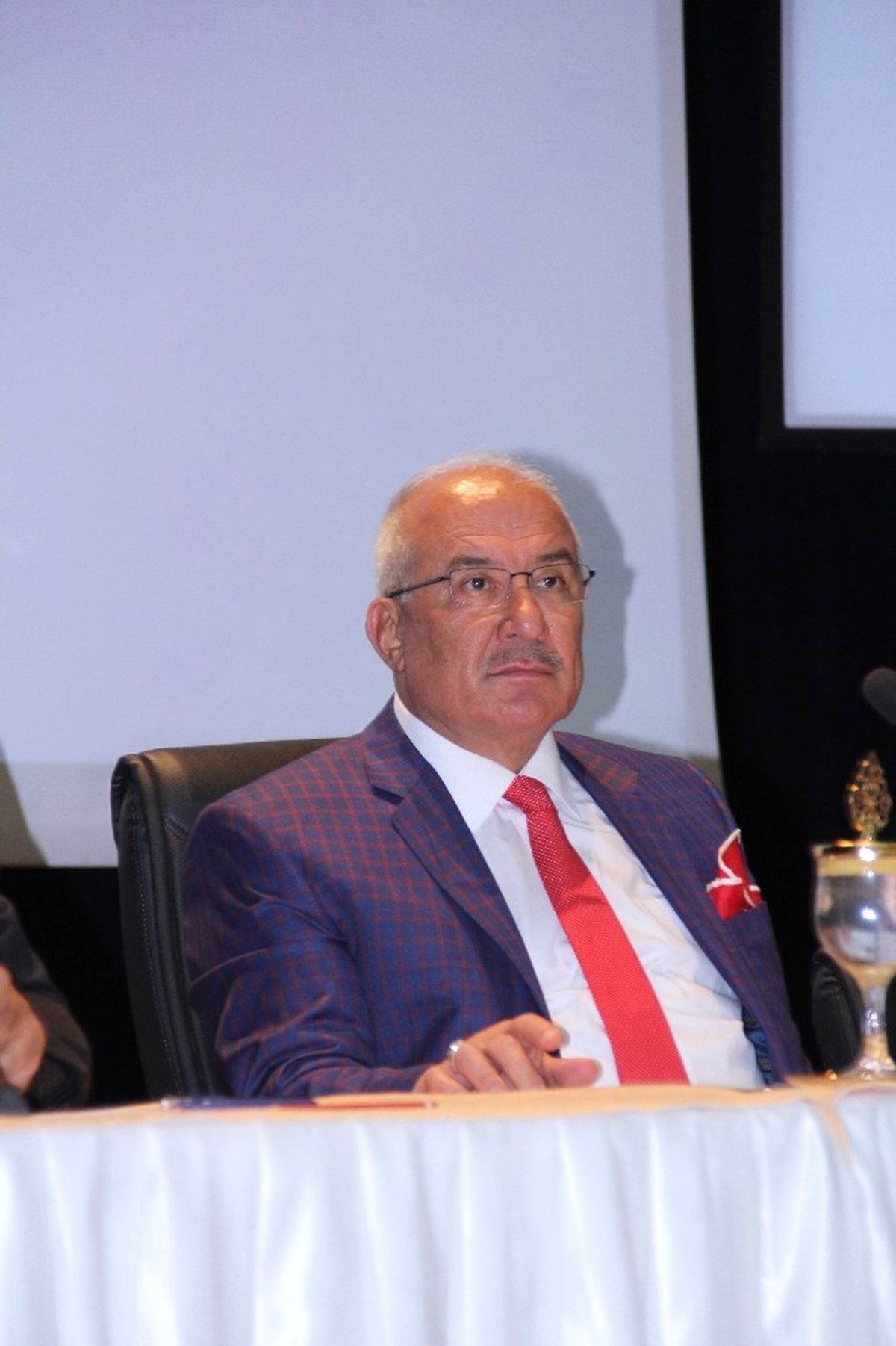 Kocamaz: "Ben Olduğum Sürece Hiç Kimse Buraya Kimyasal Bir Tesis Yapamaz"