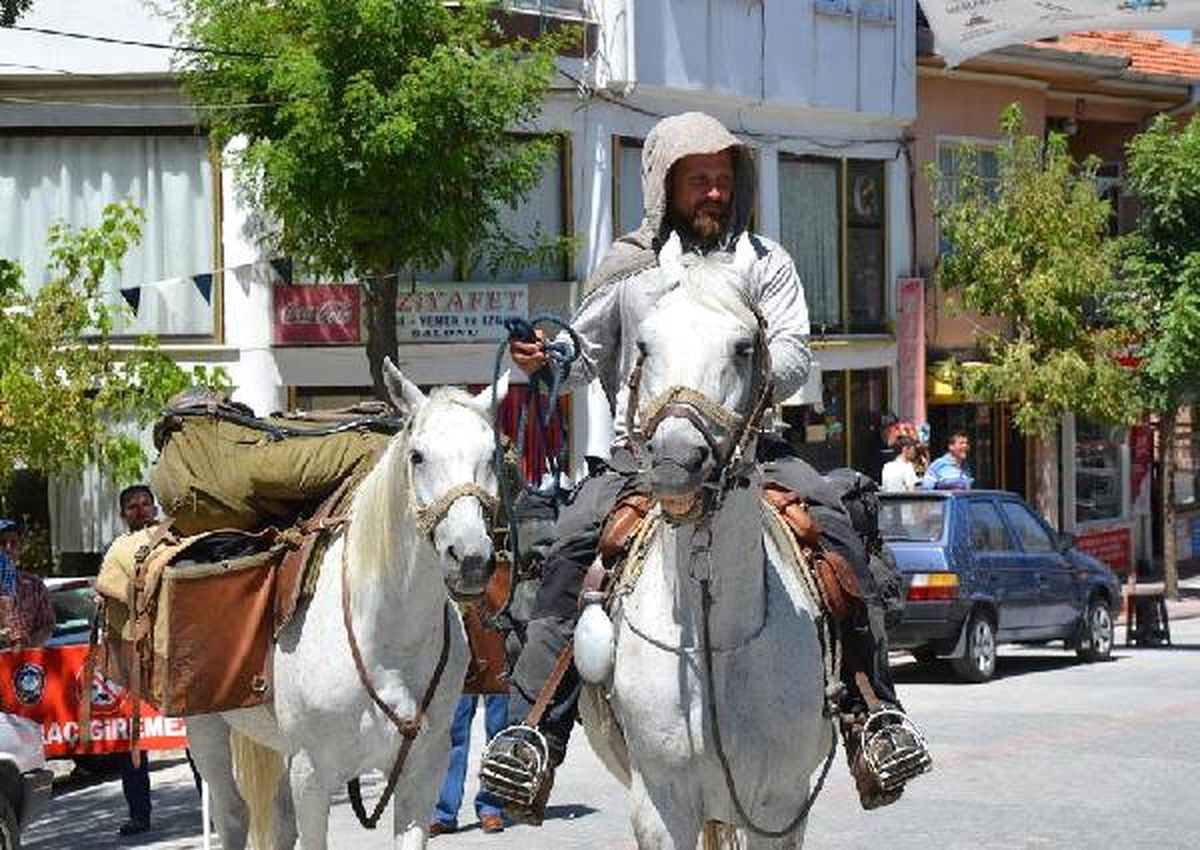 Kudüs\'e Gitmek Üzere Atla Yola Çıkan Polonyalı Bergier, Kütahya\'da