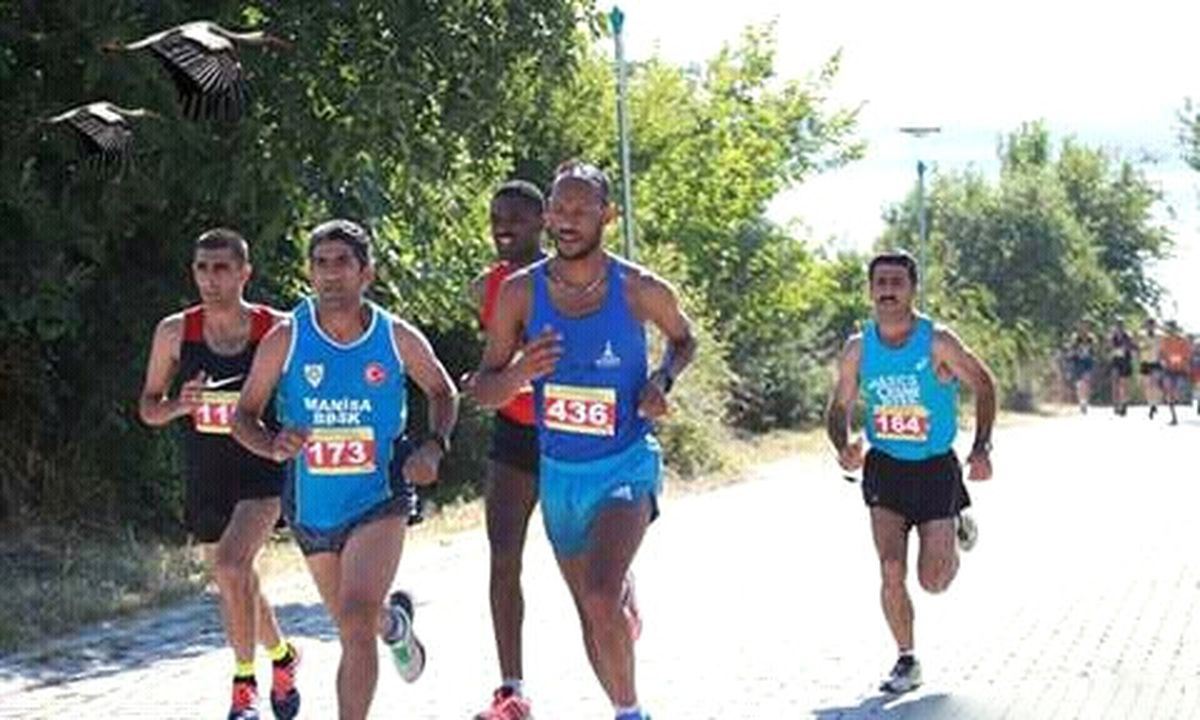 Manisa Bbsk Sporcusu Bayram\'dan Birincilik