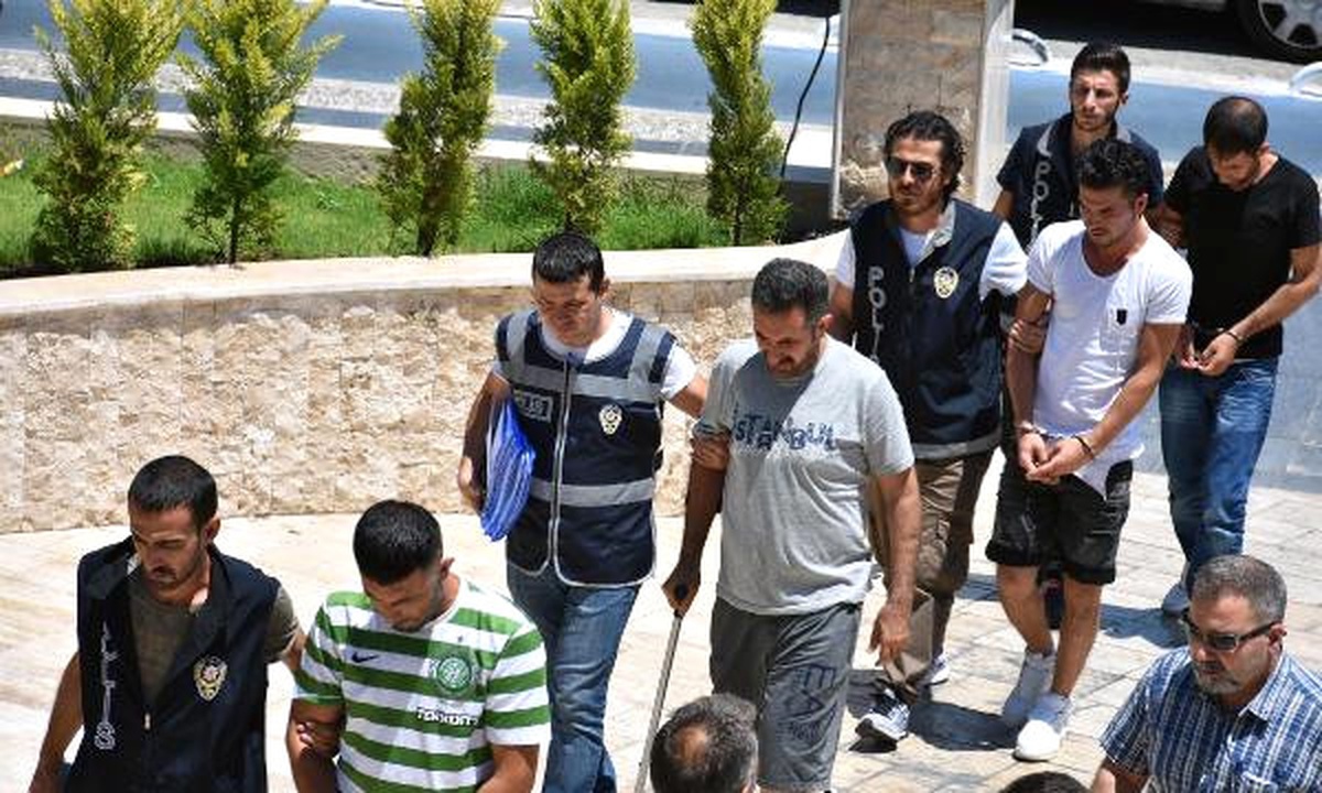 Marmaris\'te 3 Kişi PKK Propagandasından Tutuklandı