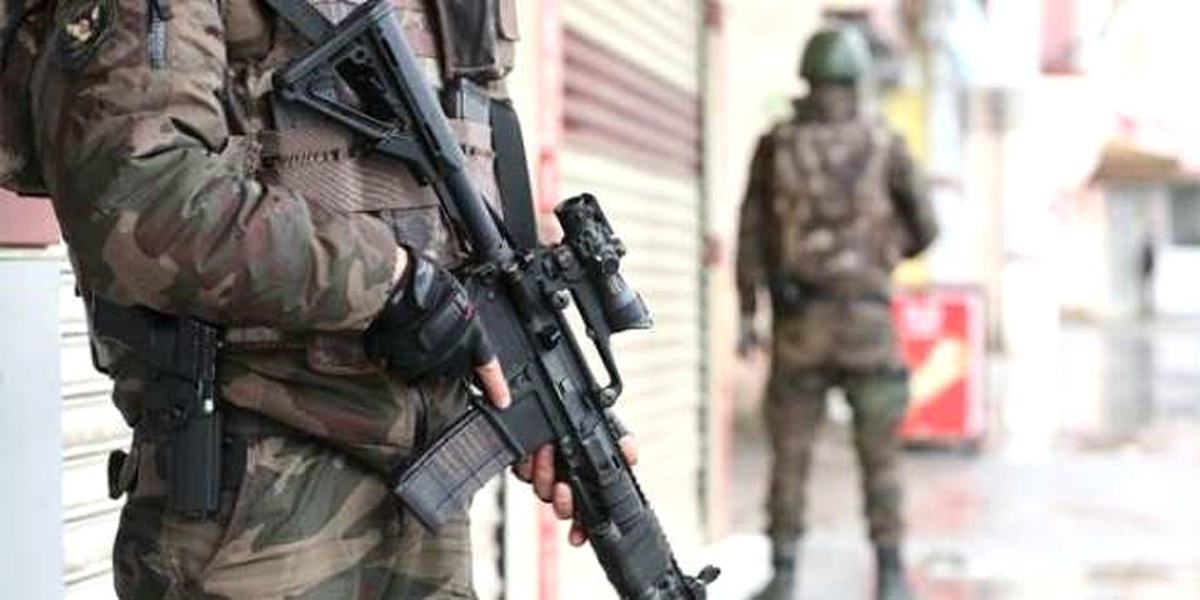 Muş\'ta 15 Bölgede Sokağa Çıkma Yasağı