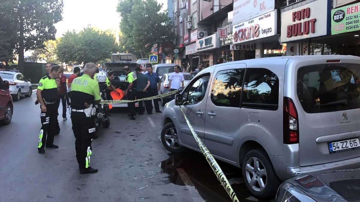 Sakarya\'da Silahlı Kavga: 1 Ölü, 1 Yaralı