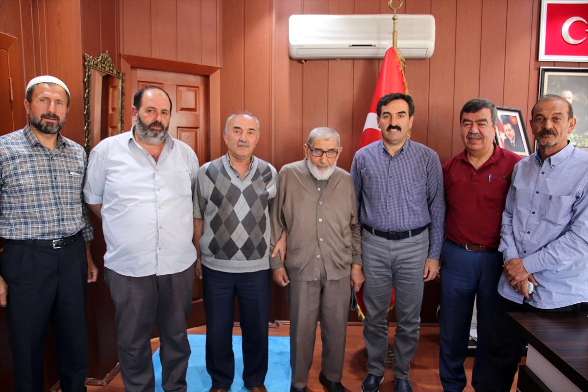 Şarkışla Belediyesinden Cami Yapımına Katkı