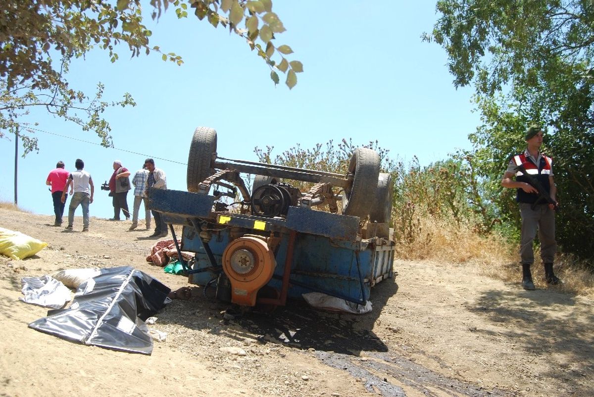 Tekirdağ\'da Tarım Aracı Devrildi: 1 Ölü