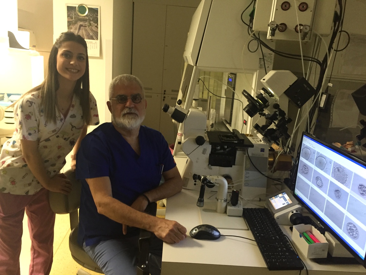 Tüp Bebek Olarak Doğduğu Klinikte Hemşire Olarak Çalışmaya Başladı…