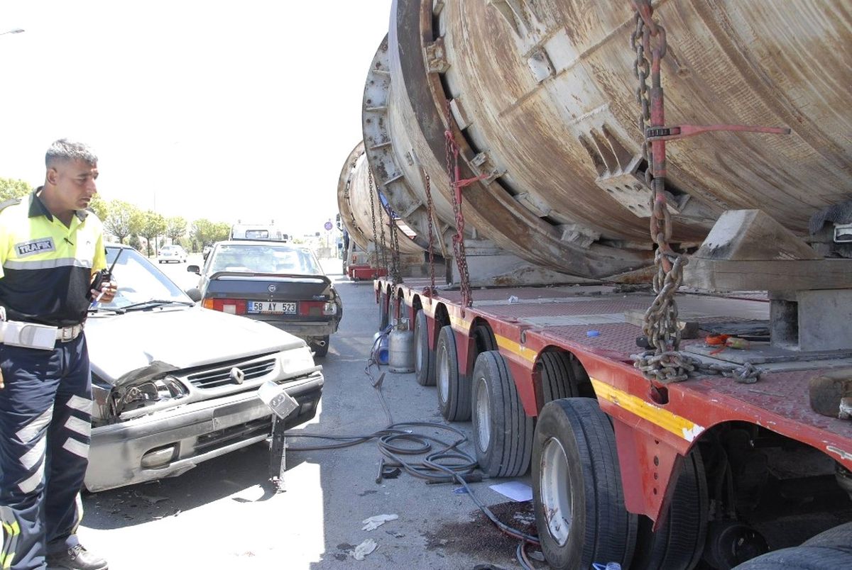 Afyonkarahisar\'da Trafik Kazası: 1ölü