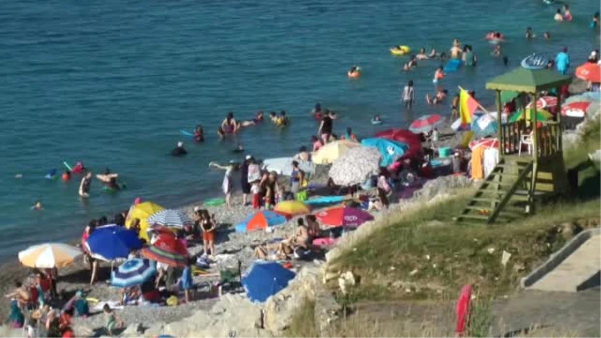 Akçakoca\'da Kadınlar Plajı Açıldı