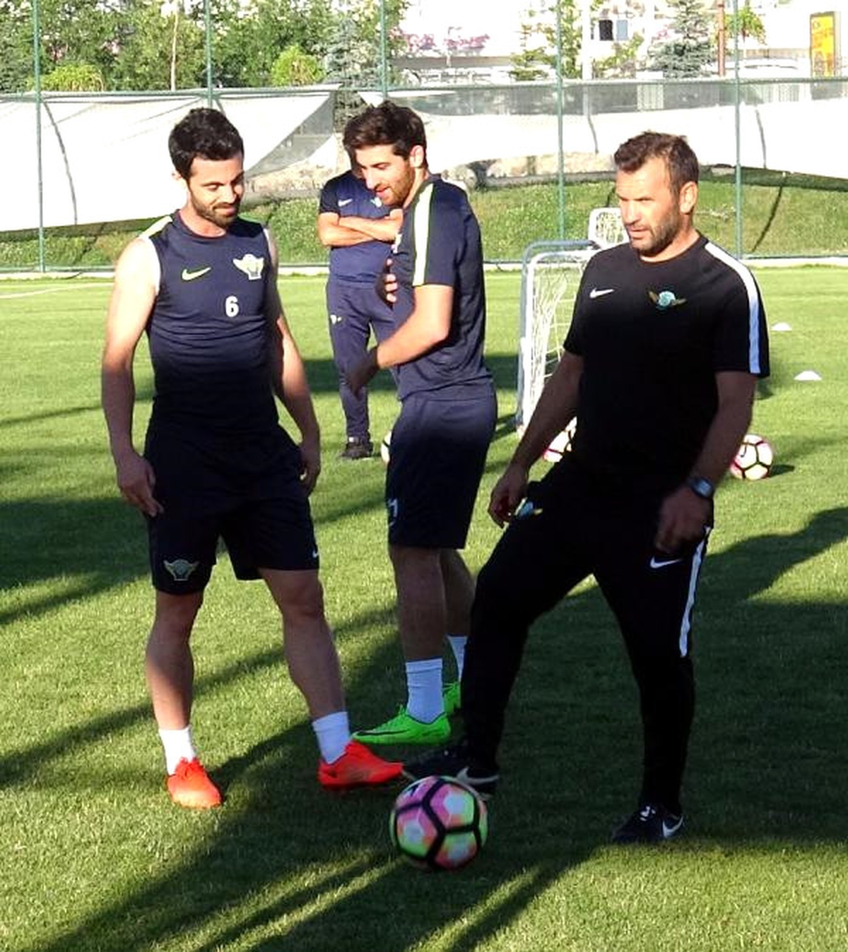 Akhisar Belediyespor Palandöken\'de Güç Depoluyor