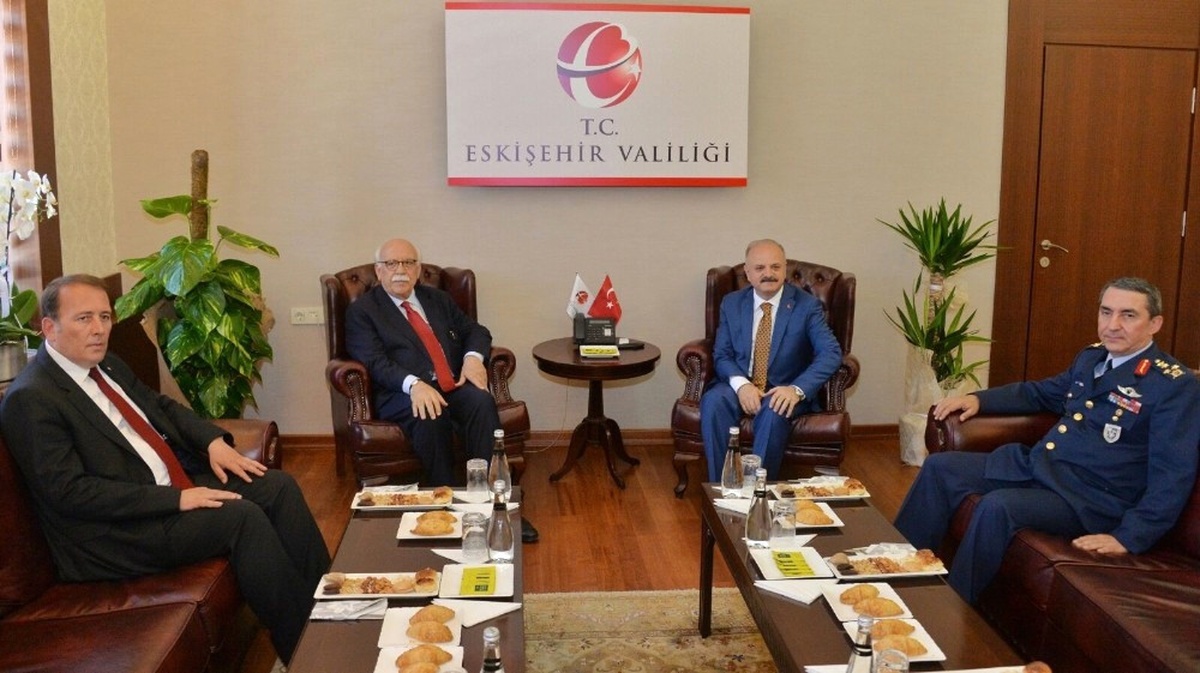 Bakan Avcı\'dan Eskişehir Valiliği\'ne Ziyaret