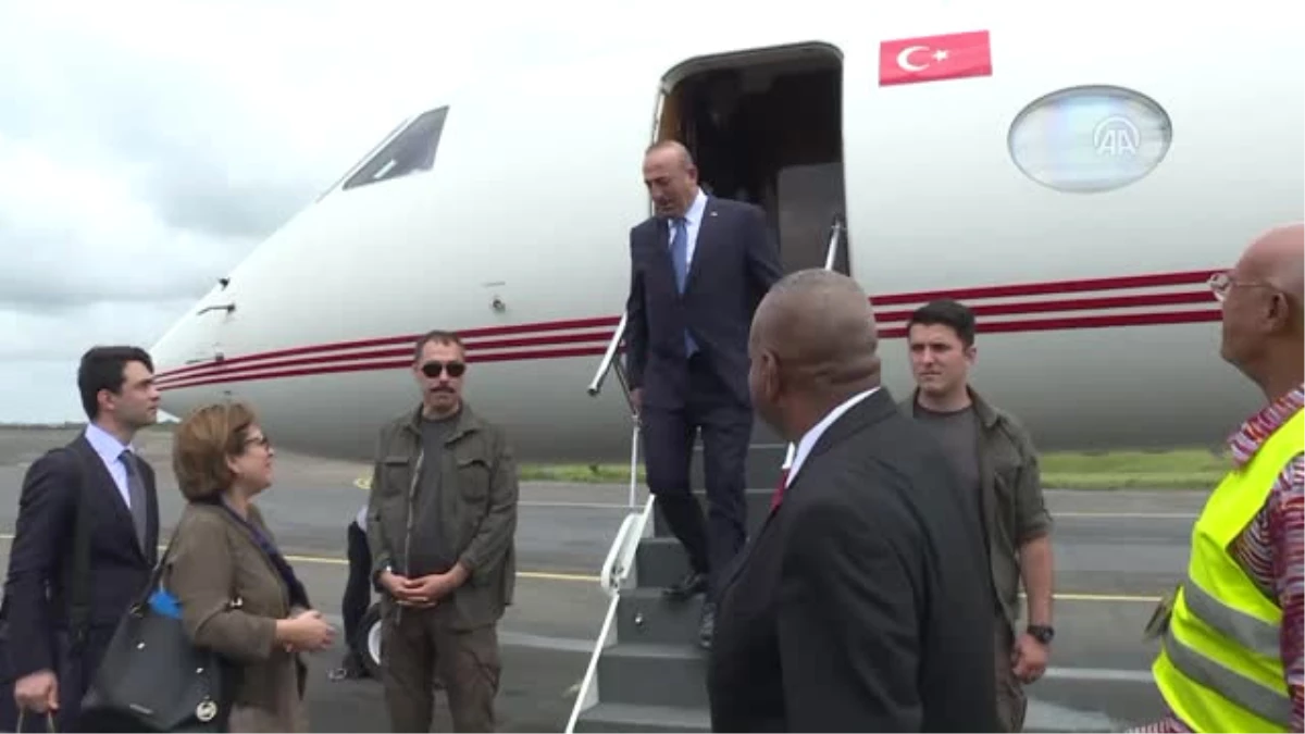Çavuşoğlu, Liberya Dışişleri Bakanı Kamara Ile Görüştü