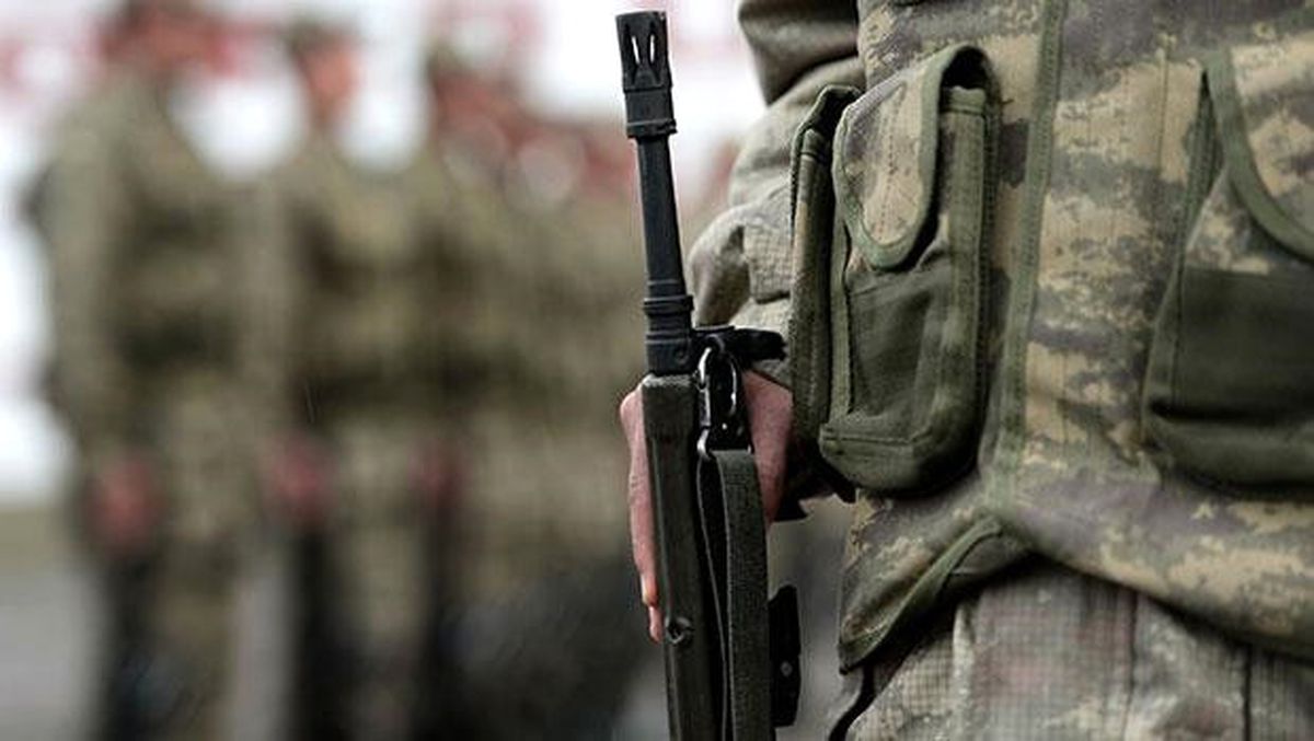 Cinnet Getiren Asker Koğuşu Taradı: 3 Asker Şehit, 3 Asker Yaralı (3)