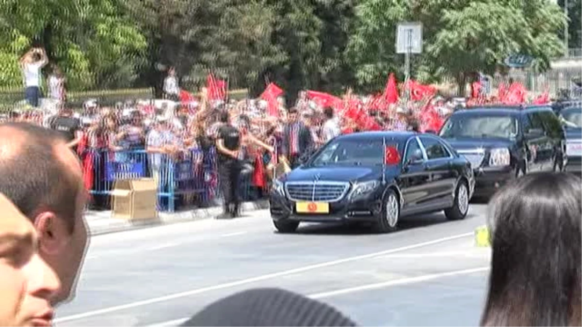 Cumhurbaşkanı Erdoğan, 15 Temmuz Şehitliği\'nde