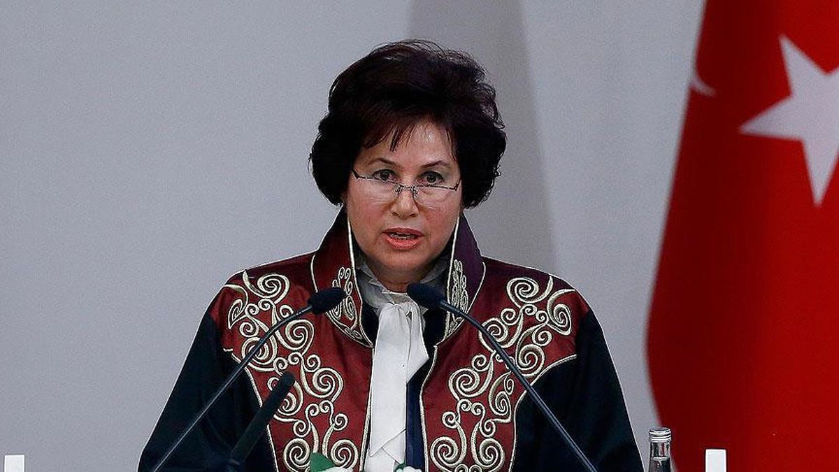 Cumhurbaşkanı Erdoğan, Danıştay Başkanlığına Yeniden Seçilen Güngör\'ü Tebrik Etti