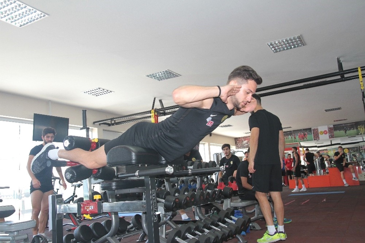 Eskişehirspor Antrenmanı Fitness Çalışmaları ile Tamamladı
