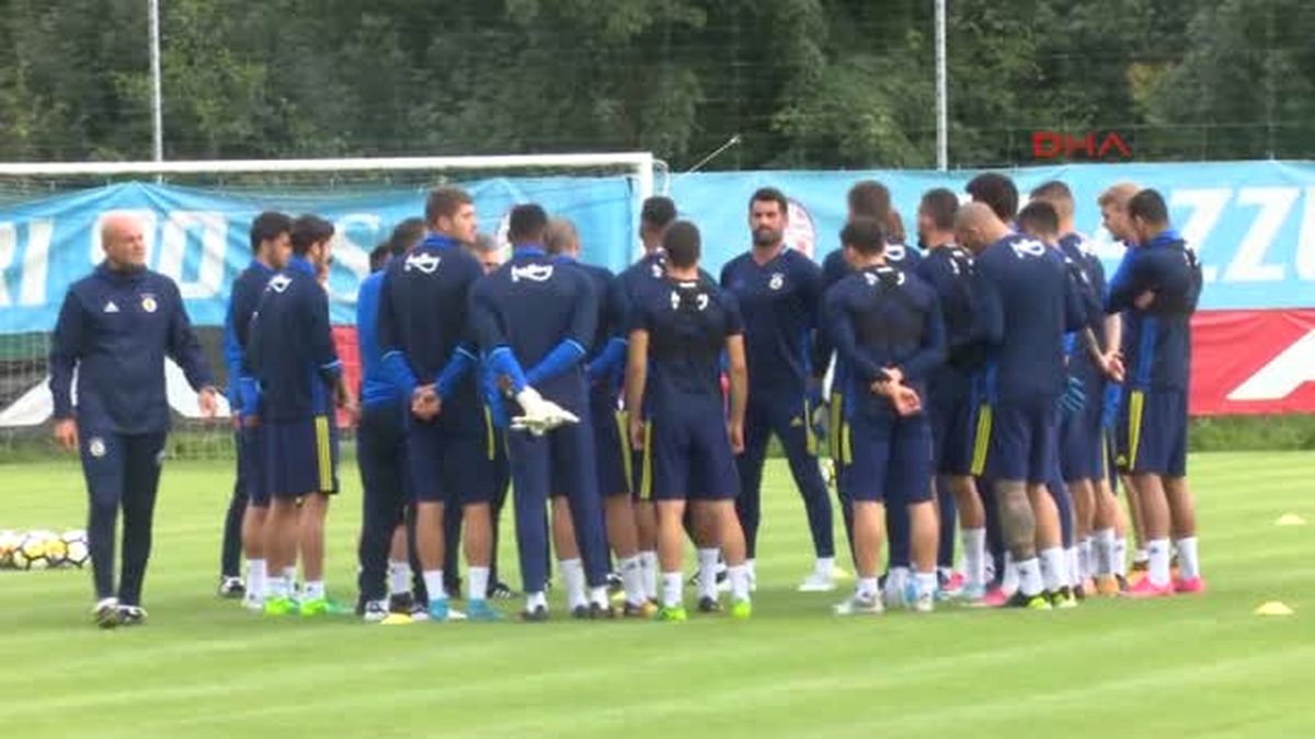 Fenerbahçe İsviçre\'deki İlk Antrenmanını Yaptı