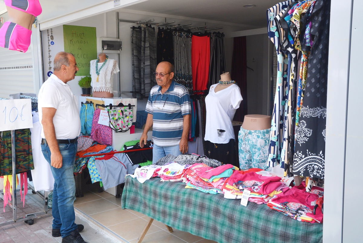 Güzelyalı Çarşıları Hizmete Açılıyor