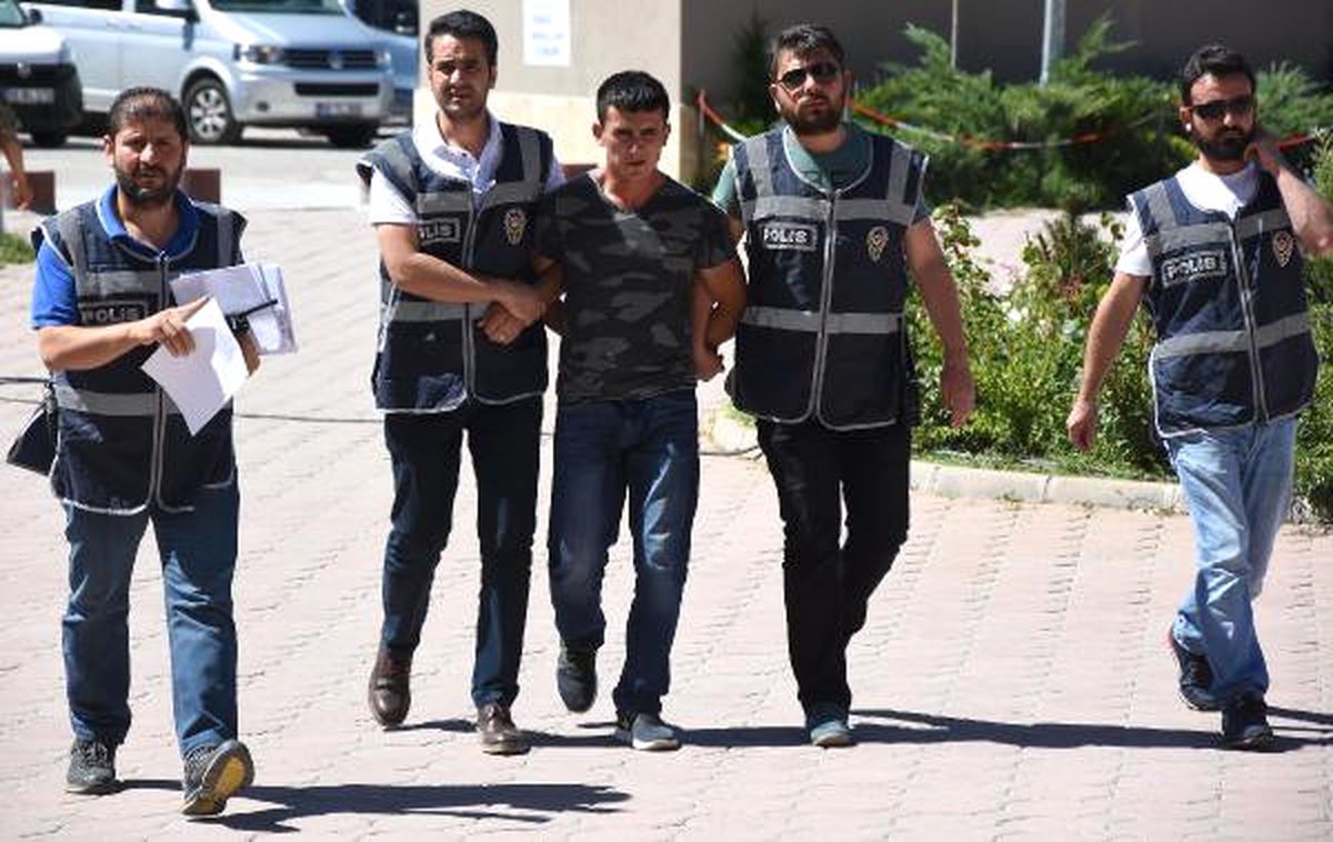Hırsızlık Şüphelisi, Taksiyle Kaçarken Yakalandı