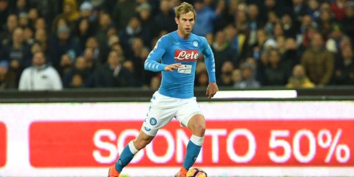 Galatasaray, Napoli\'den Ivan Strinic\'e Yıllık 2 Milyon Euro Teklif Etti
