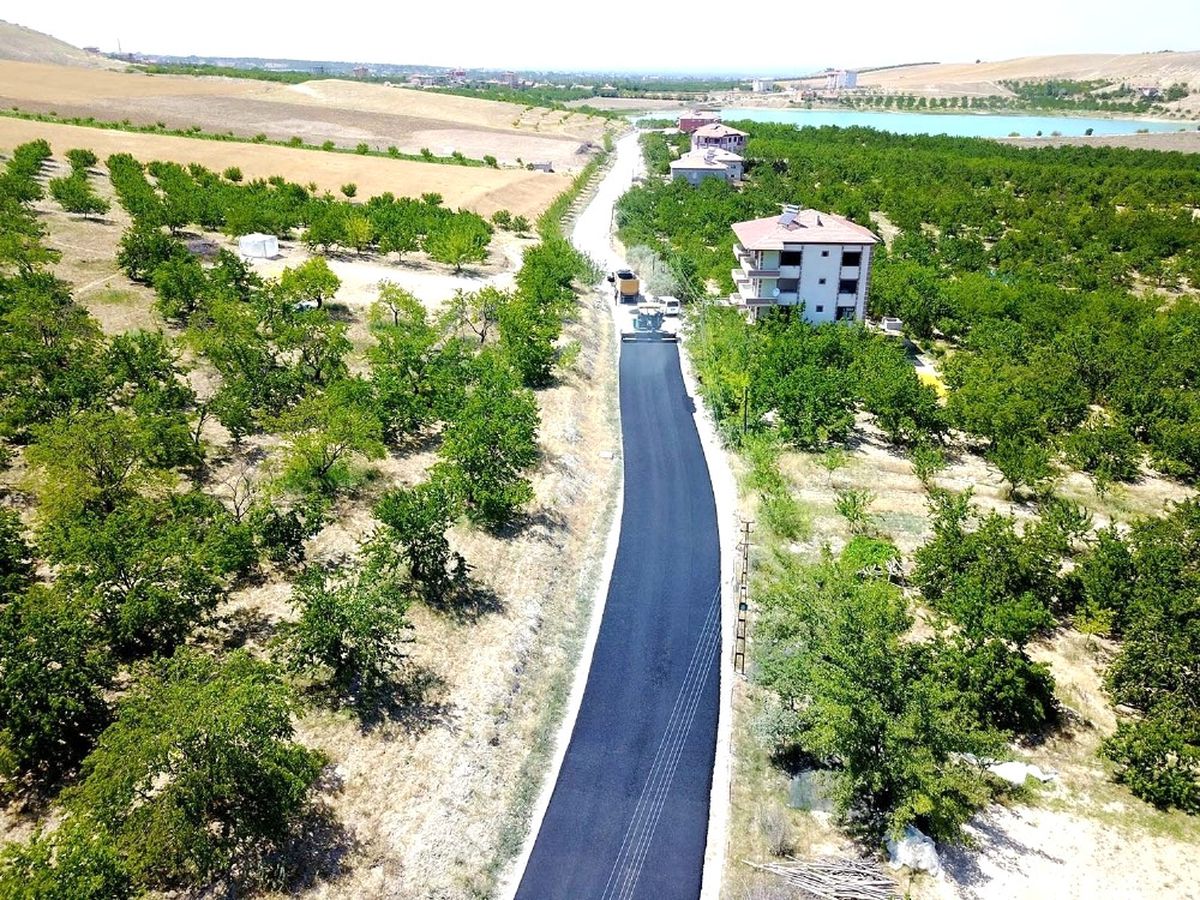 Kaldırım Mahallesinde Sürdürdüğü Asfaltlama Çalışmaları Tamamlandı