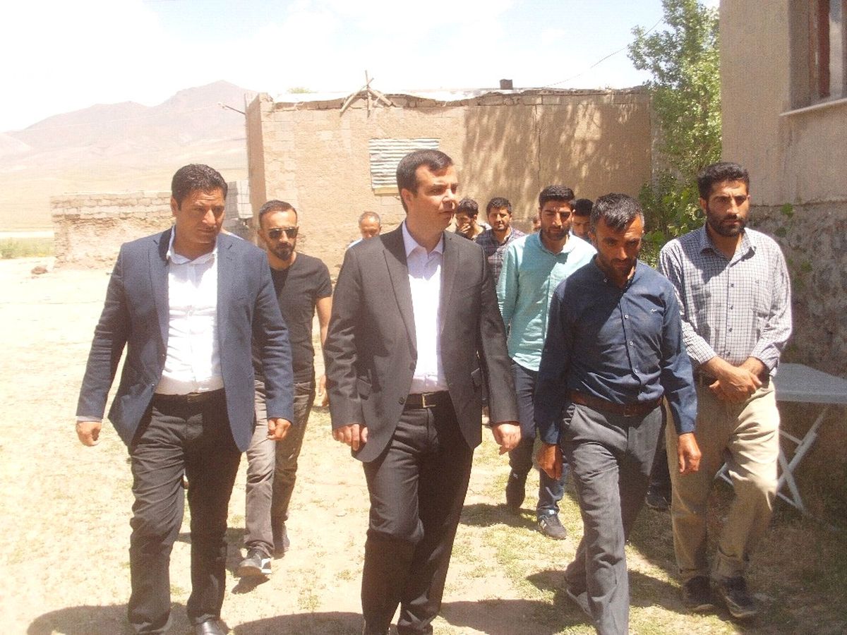 Kaymakam Vardar\'dan Şehit Ahi\'nin Ailesine Ziyaret