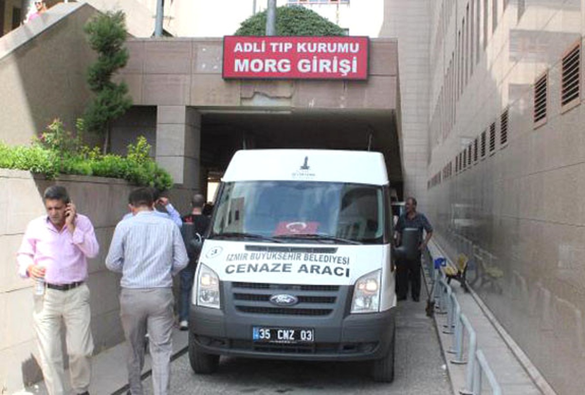 Şehit Askerlerin Cenazeleri Yakınları Tarafından Alındı
