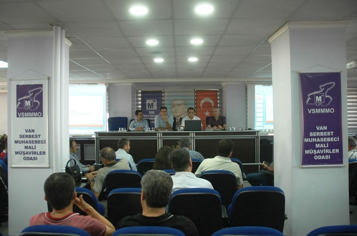 Smmmo\'da \'Kayıt Dışı İstihdam\' Semineri