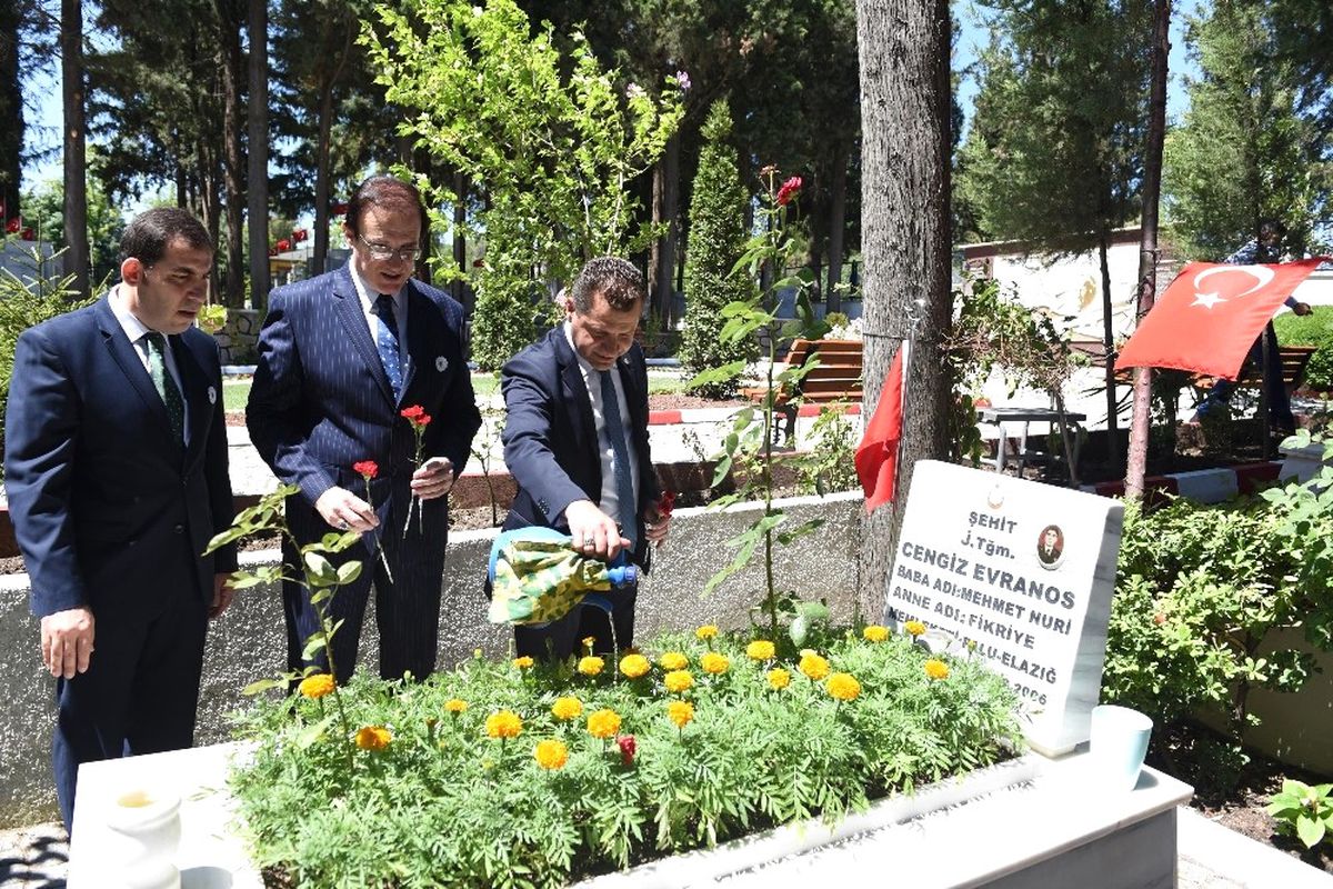 Srebrenitsa İçin Türk ve Bosnalı Yetkililer Bir Araya Geldi