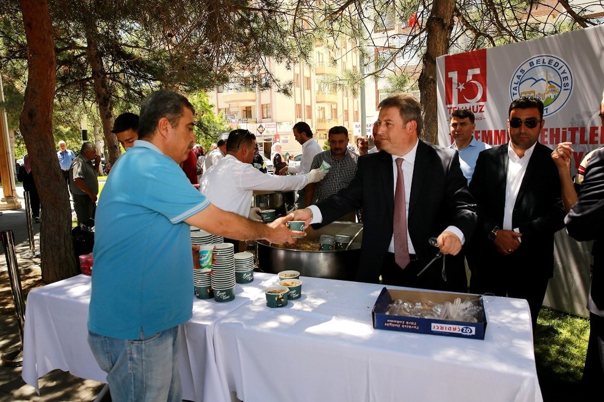 Talas\'ta 15 Temmuz Şehitleri İçin Mevlit Okutuldu