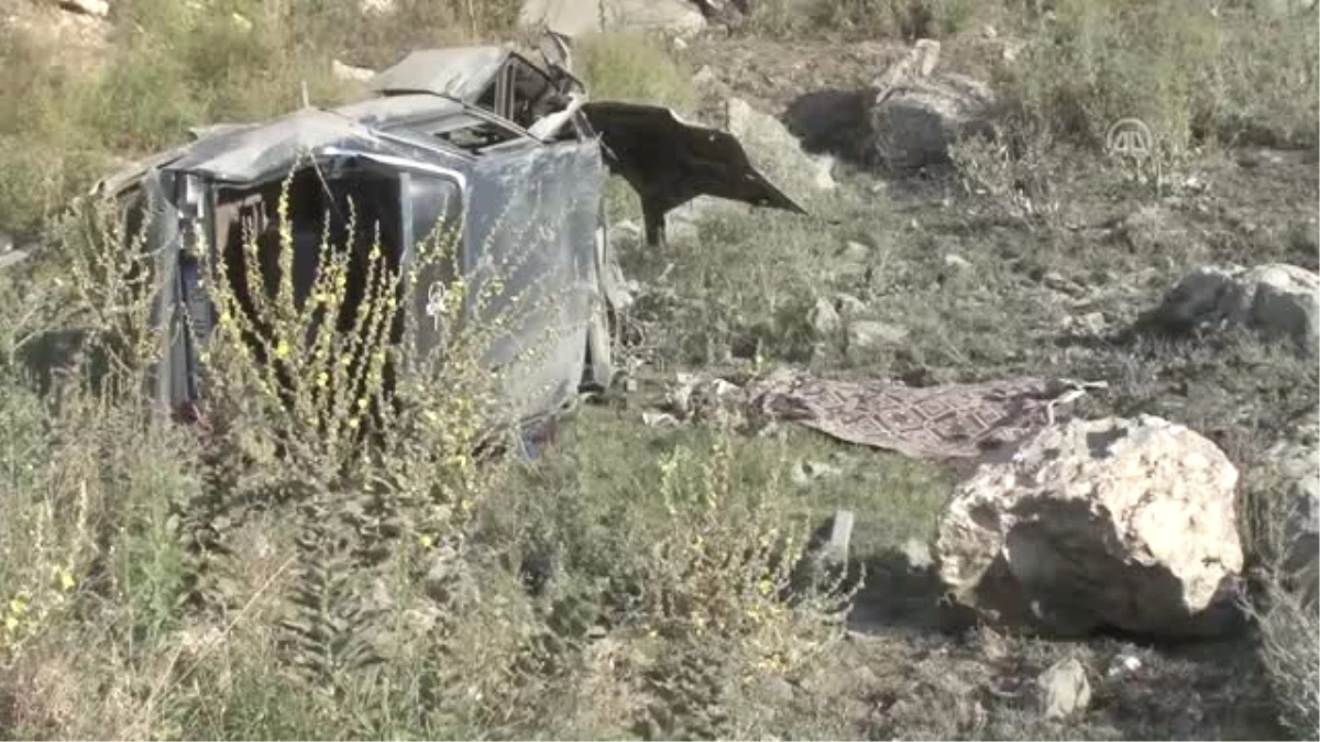 Tekeri Patlayan Otomobil Yoldan Çıktı: 1 Ölü