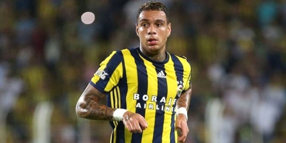 Van Der Wiel Ders Oldu!