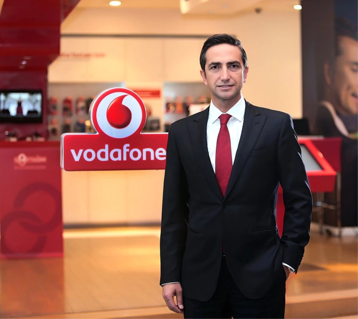 Vodafone ve Sony Mobile\'dan İşbirliği