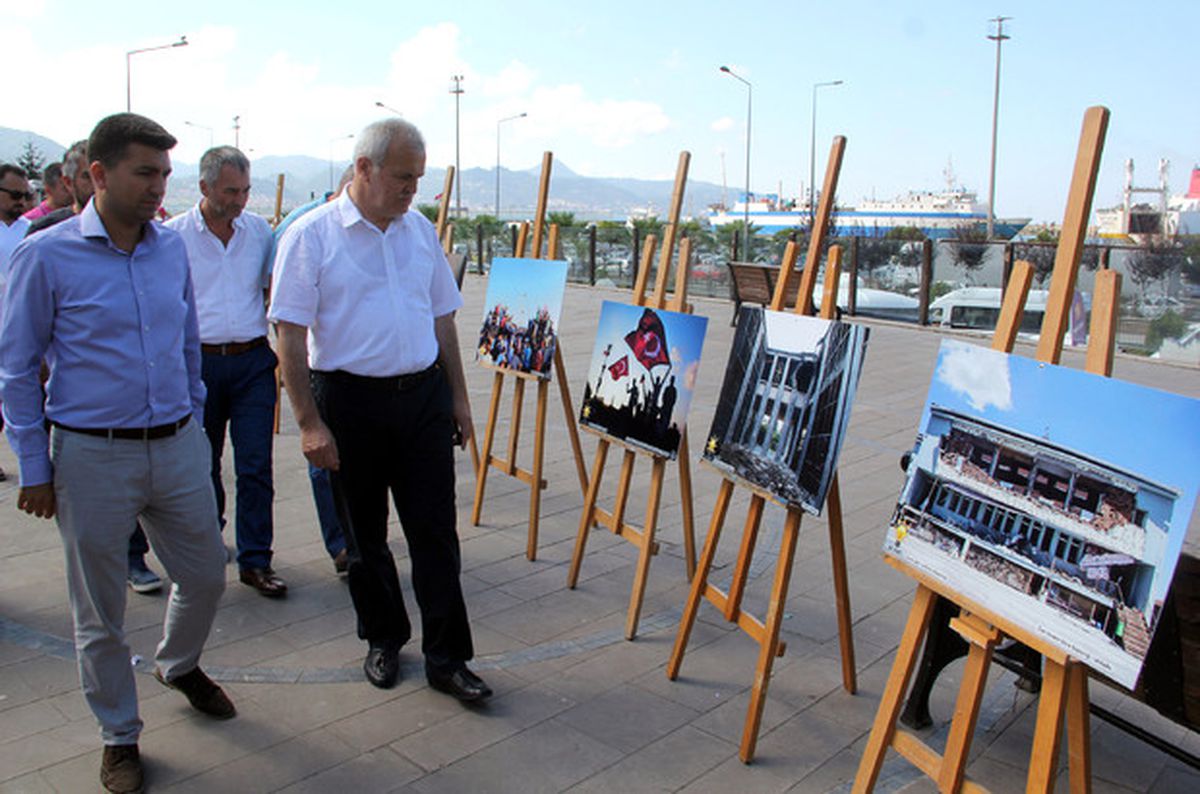 Aa Fotoğraflarıyla 81 İlde "15 Temmuz" Sergisi
