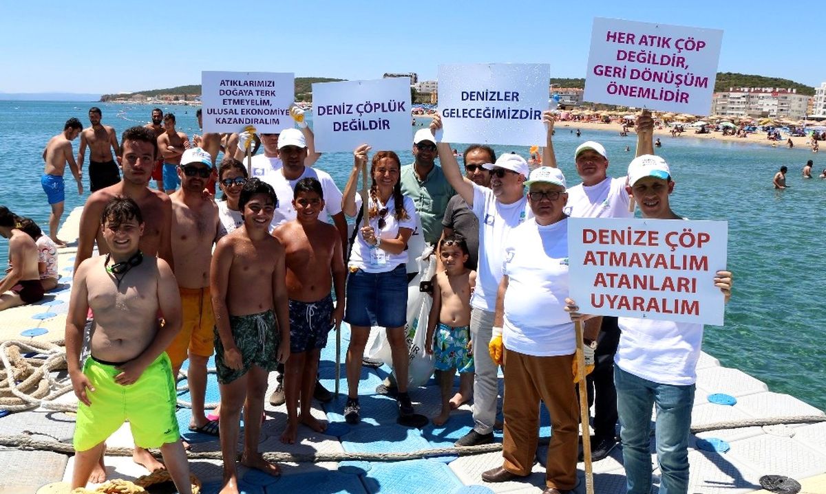 Büyükşehir\'den Mavi Bayraklı Plajlarda "Çevre Bilinçlendirme" Etkinliği