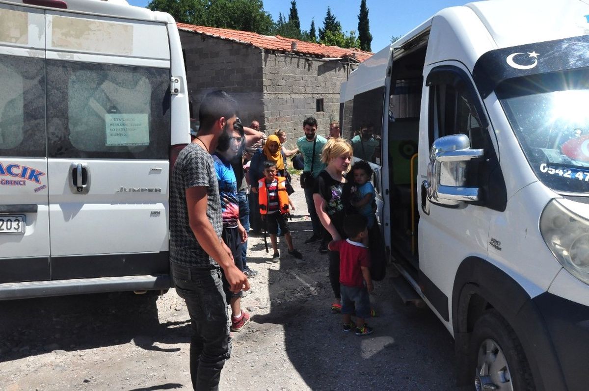 Çanakkale\'de 40 Kaçak Yakalandı