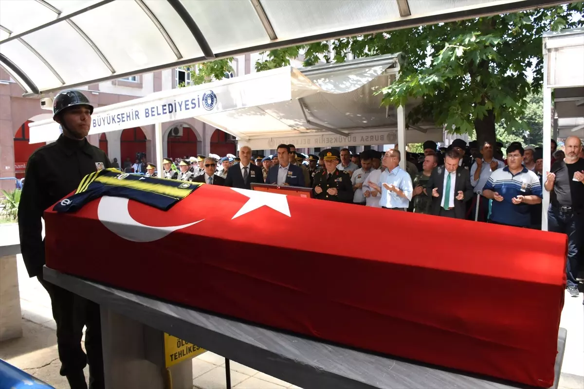 Cinnet Getiren Askerin 3 Arkadaşını Şehit Etmesi