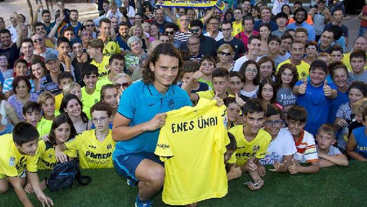 Enes Ünal, Villarrealli Taraftarlarla Buluştu