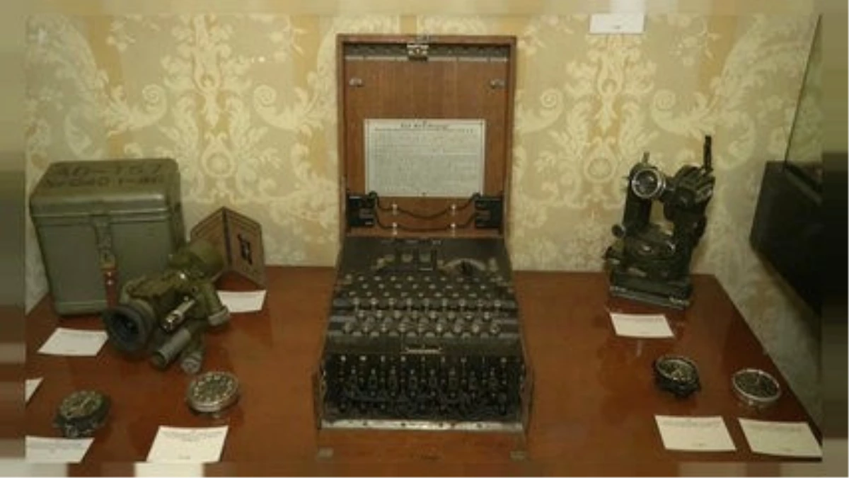Enigma Makinası Rekor Fiyata Satıldı