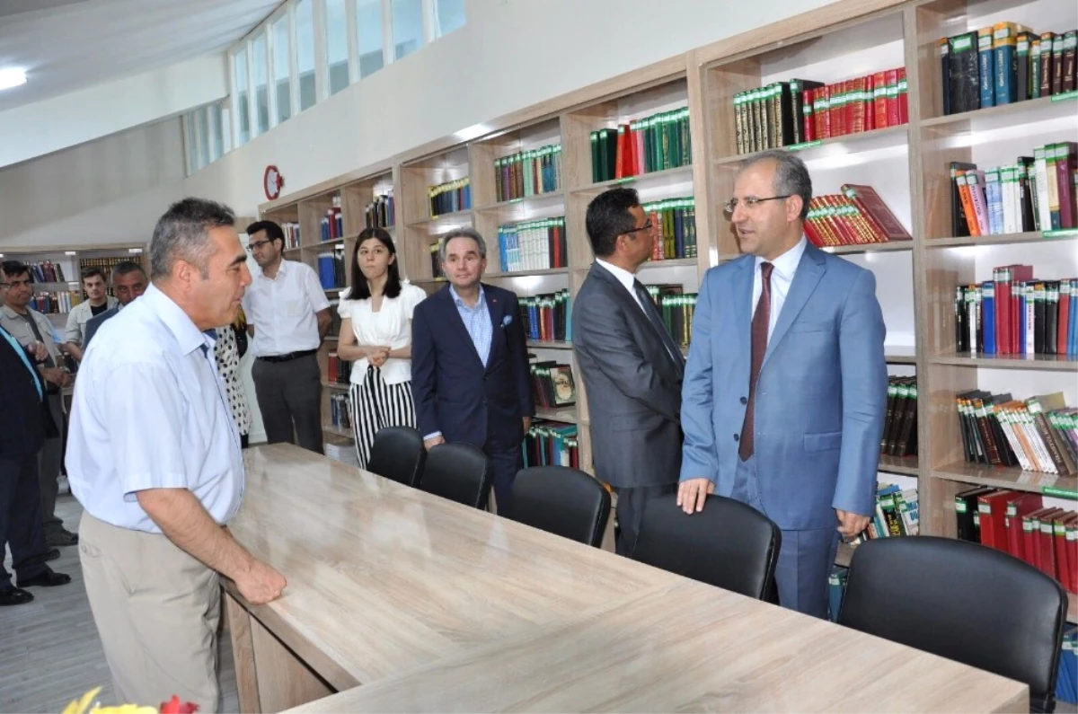 Erzurum E Tipi Kapalı Ceza İnfaz Kurumu\'nda Kütüphane ve Bayan Kuaförü Hizmete Açıldı