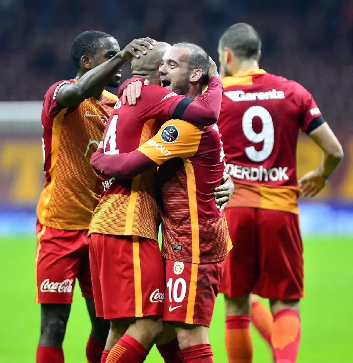 Galatasaray\'da Avrupa Mecerası Başlıyor