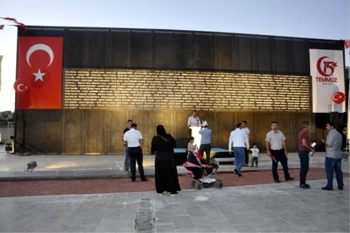 Gaziantep\'te 15 Temmuz Demokrasi Müzesi Açıldı