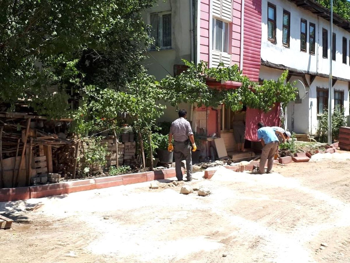 İstasyon Mahallesi\'nde Alt Yapı Çalışmaları